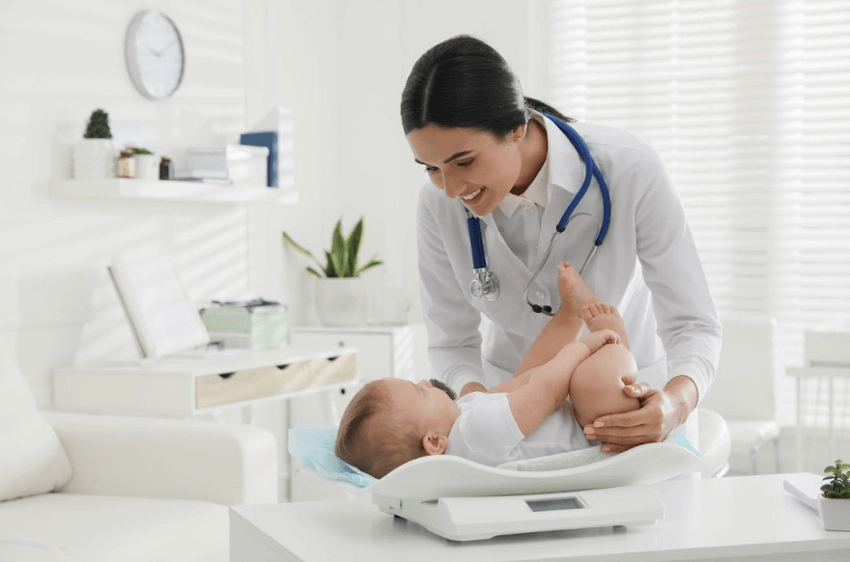 Bé 7 tháng bao nhiêu kg là chuẩn