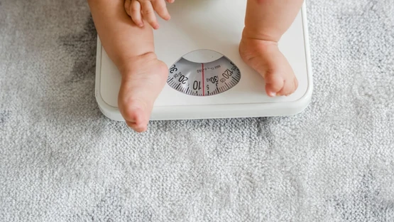 Bé 7 tháng nặng bao nhiêu kg