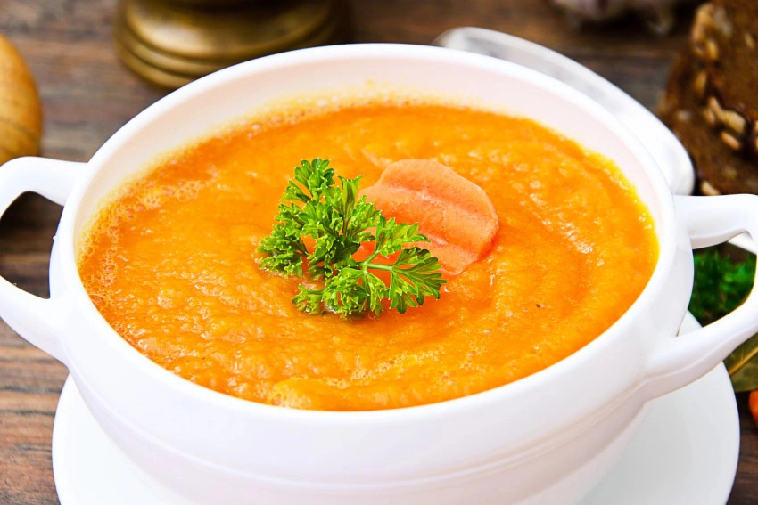 Nấu cháo cá hồi cho bé