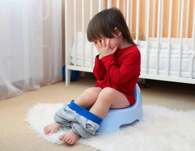 Nguyên nhân trẻ bị bón lâu ngày