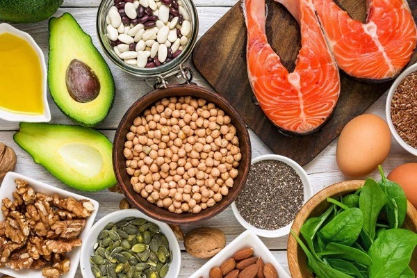 quá trình tăng cân của trẻ sơ sinh