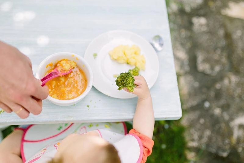 Thực đơn cho bé 9 tháng tăng cân