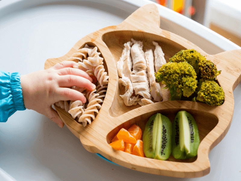 trẻ nhiễm khuẩn đường ruột