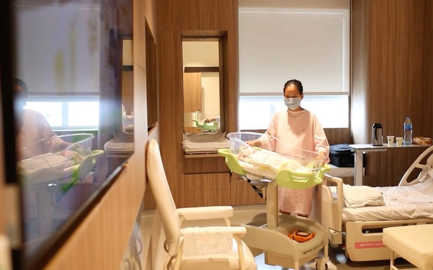 mẹ trước khi sinh mổ cần chuẩn bị những gì