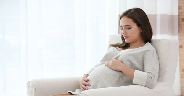 tư thế nằm cho bà bầu