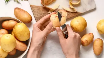 bé bị tiêu chảy nên ăn gì