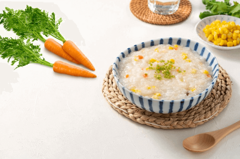 cháo ngô ngọt cà rốt