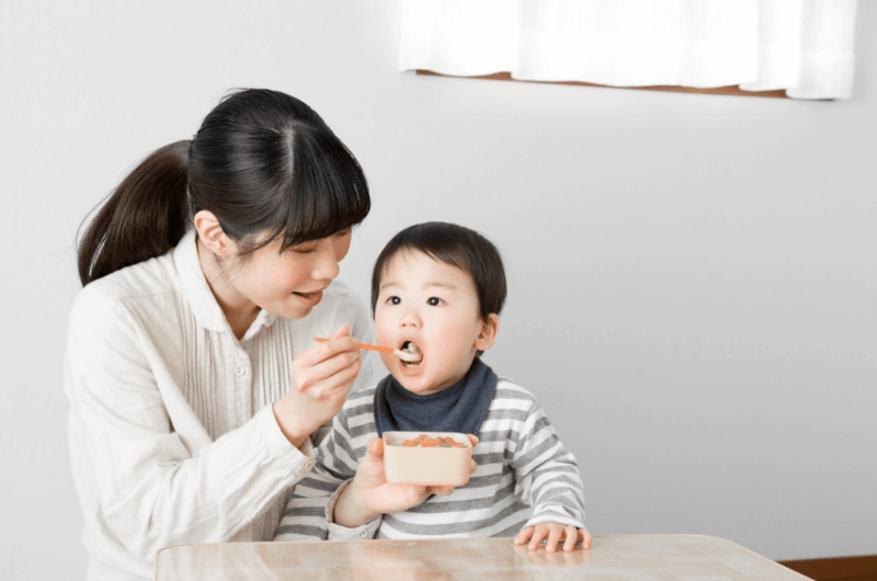 lưu ý số lượng thức ăn cho trẻ bị tiêu chảy