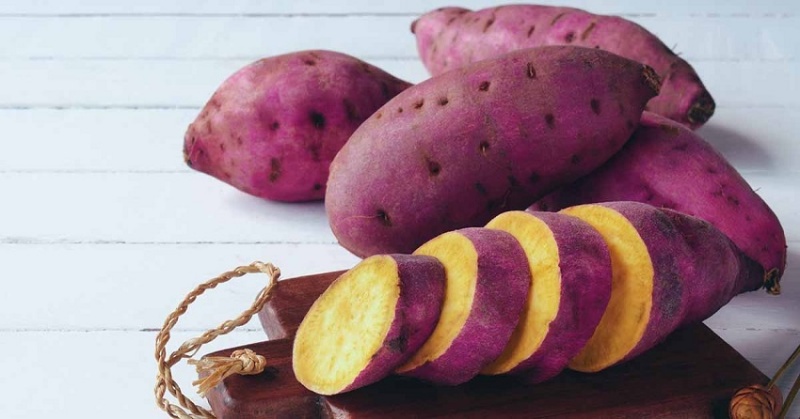 bé bị rối loạn tiêu hoá nên ăn khoai lang