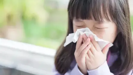 trẻ hay ốm vặt
