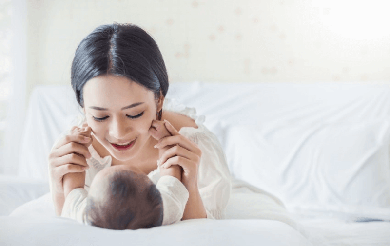 trẻ 6 tháng nói được cơ bản