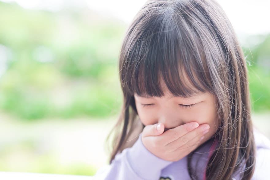 Trẻ em hay trẻ sơ sinh trớ nhiều còn có thể do bệnh lý