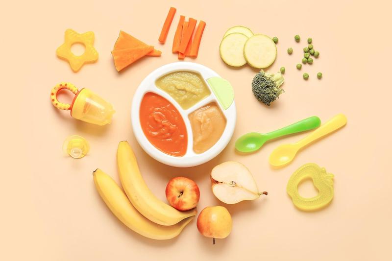Thực đơn bé 6 tháng nên ăn bột hay cháo