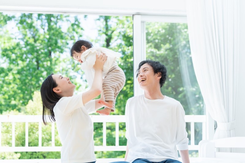 Trẻ 8 tháng ăn dặm bao nhiêu là đủ