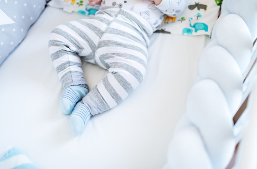 Trẻ sơ sinh ít ngủ