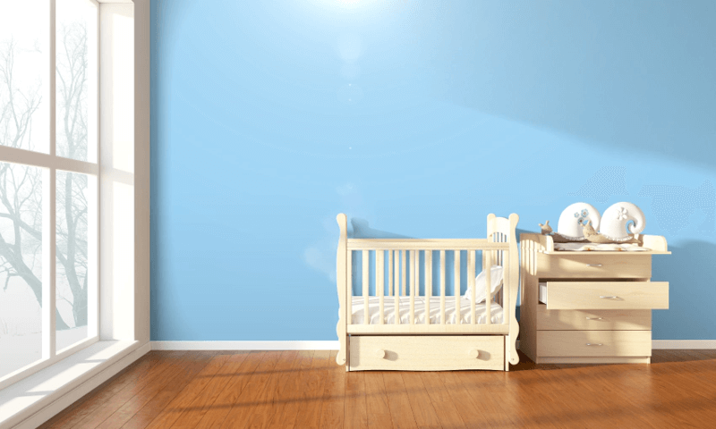 Trẻ sơ sinh ngủ giật mình liên tục do đâu