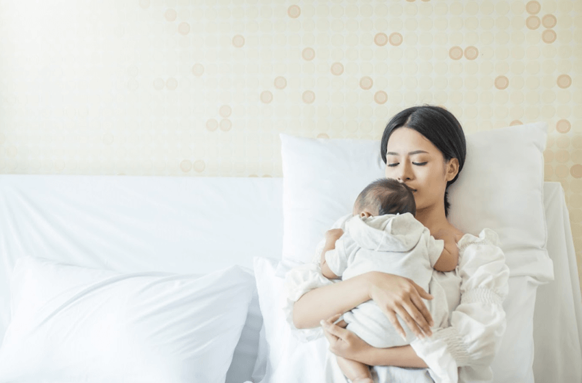 Lưu ý khi vỗ ợ hơi cho trẻ sơ sinh