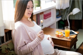 Expert Q&A: What’s the difference between eating enough and eating well?