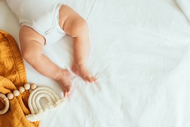 sự phát triển của trẻ sơ sinh 6 tuần tuổi