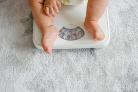 Bé 7 tháng nặng bao nhiêu kg