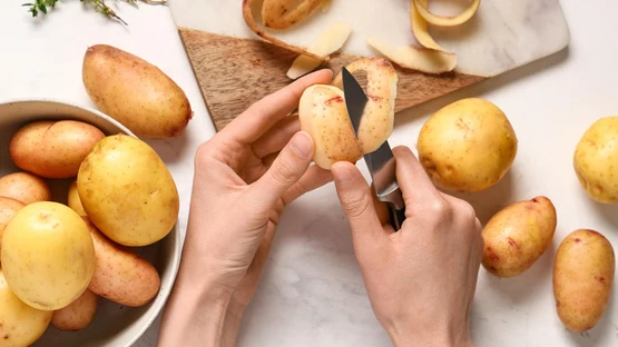 Bé bị tiêu chảy nên ăn gì