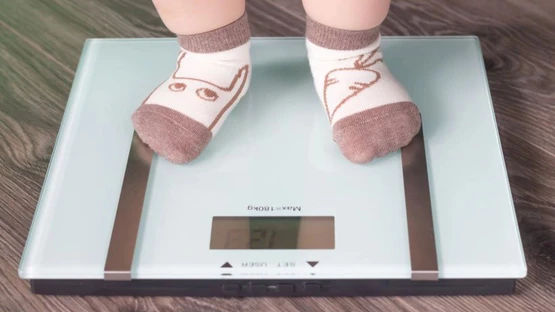 Bé 12 tháng nặng bao nhiêu kg