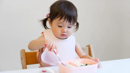 Thực đơn cho bé 1 tuổi