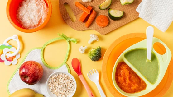 Trẻ 10 tháng ăn cháo như thế nào