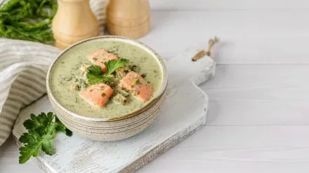 cháo cá hồi cho bé