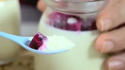 làm bữa phụ cho bé 7 tháng tuổi