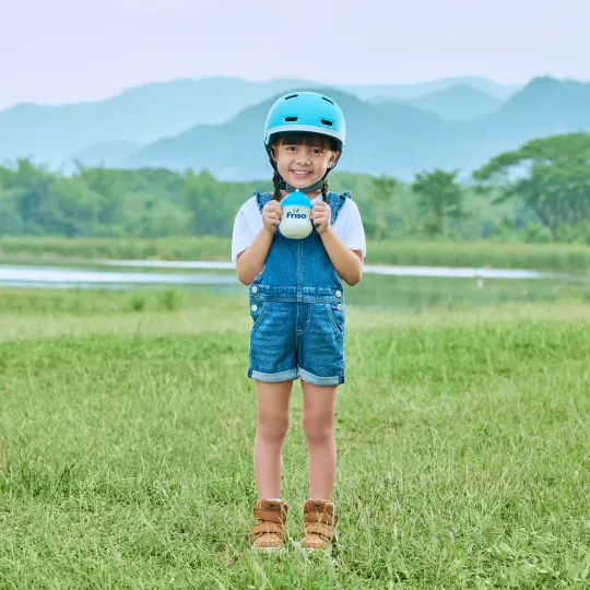 Friso Gold - Mạnh mẽ từ bên trong để khám phá không ngừng