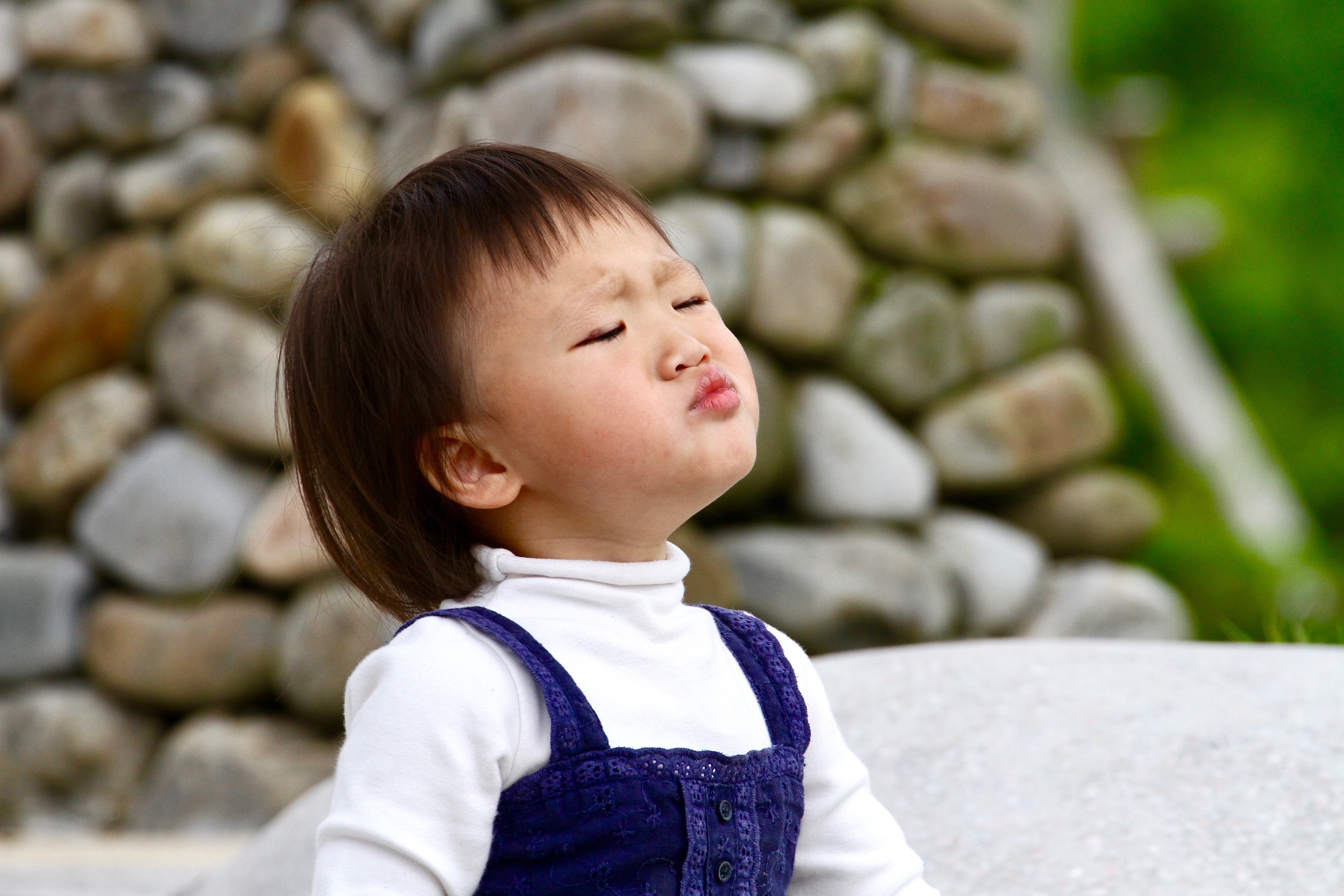 Hiểu về những biểu hiện khủng hoảng tuổi lên 3