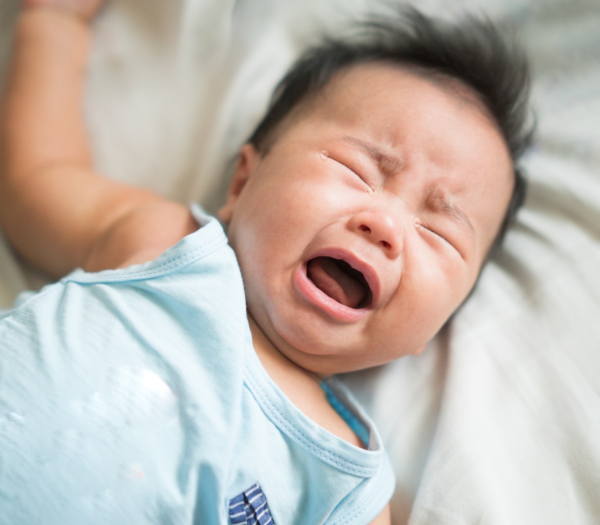 Nguyên nhân khiến trẻ hay khóc đêm
