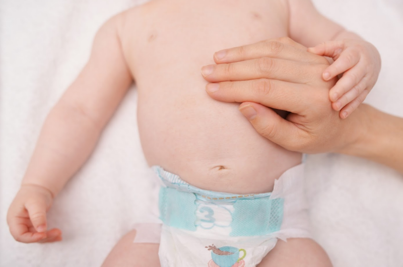 cách chữa nôn trớ ở trẻ sơ sinh