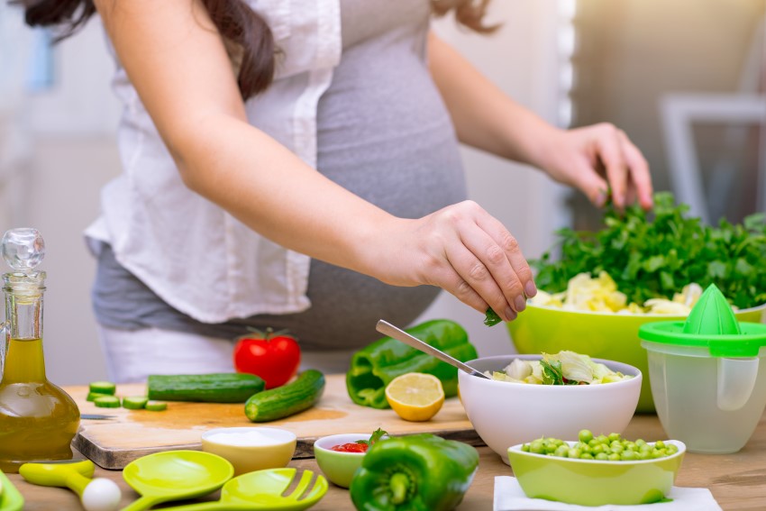 cách kiểm soát thèm ăn khi mang thai hiệu quả