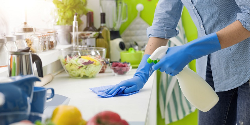 pha sữa cho trẻ sơ sinh đúng cách